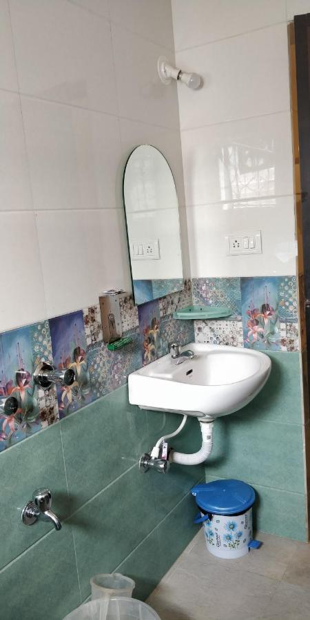 קלנגוטה Dom'S Inn מראה חיצוני תמונה