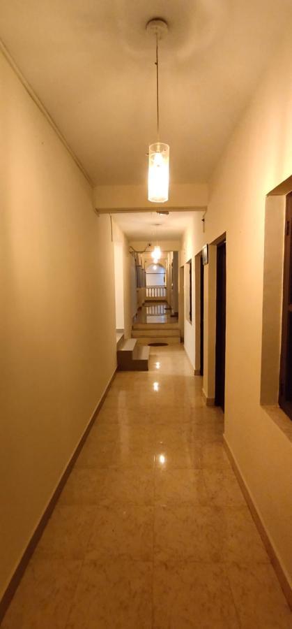 קלנגוטה Dom'S Inn מראה חיצוני תמונה